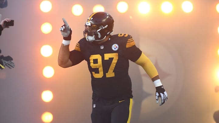 Cam Heyward Named Steelers Walter Payton Nominee
