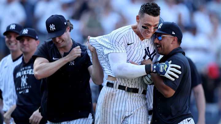 SI:AM | Aaron Judge Stays Put