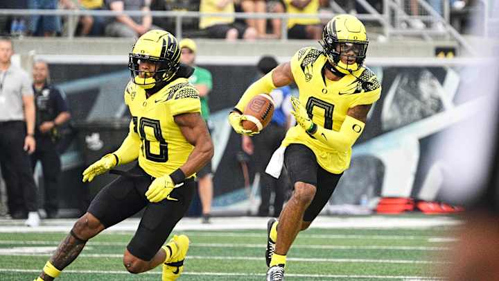 NFL Draft: Commanders Interested in 'Lockdown' Oregon CB Christian Gonzalez?