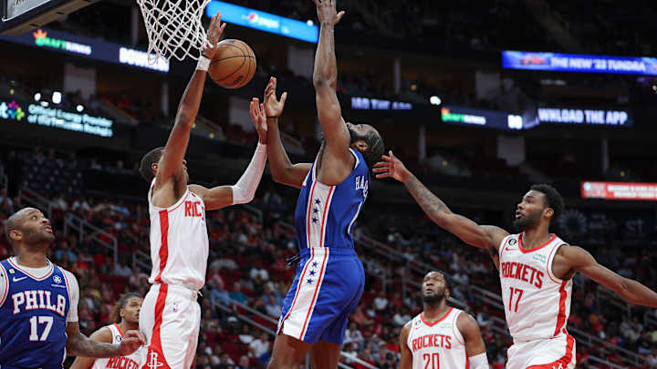 Rockets Stephen Silas Says Production Has Led To Late-Game Trust In Tari Eason and Jabari Smith Jr.