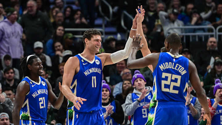 Jrue Holiday says the Nets should retire Brook Lopez's jersey Jrue Holiday says the Nets should retire Brook Lopez's jersey