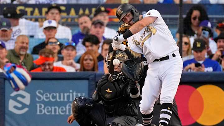 Dodgers Poll: Fans Welcome a Dansby Swanson Signing