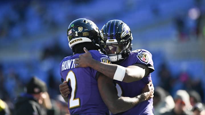 Harbaugh: Tyler Huntley Likely to Start Sunday for Lamar Jackson