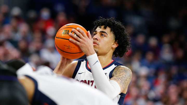 Gonzaga basketball: Julian Strawther scores 40 to lead Zags over Portland