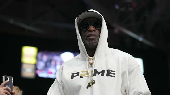 Deion Sanders Tells Story About Vince Dooley Trying to Recruit Him