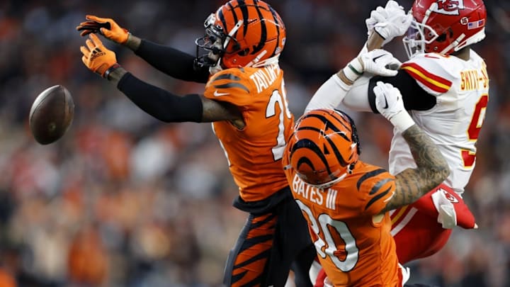 Cincinnati Bengals S Jessie Bates Fined for Faking Injury Against Chiefs