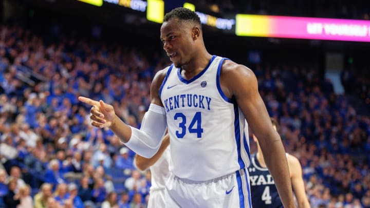 Oscar Tshiebwe Showcases NPOY Form in Assertive Fashion Against Yale Oscar Tshiebwe Showcases NPOY Form in Assertive Fashion Against Yale