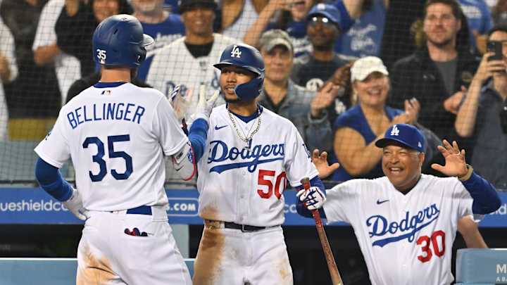 Dodgers: Dave Roberts Reacts to the Cody Bellinger News