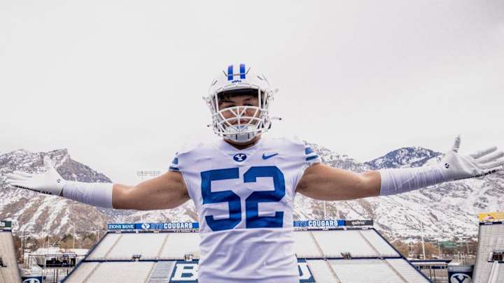 Defensive Lineman Talitu'i Pututau Commits to BYU Defensive Lineman Talitu'i Pututau Commits to BYU