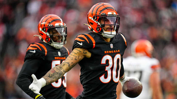 Jessie Bates Hosted Single Mothers Initiative Ahead of Bengals' Win Over Browns