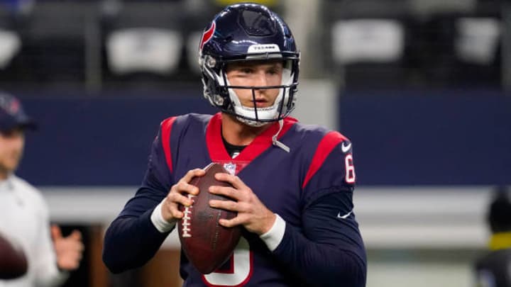'We'll See': Texans Coach Lovie Smith Not Revealing QB Plans vs. Chiefs 'We'll See': Texans Coach Lovie Smith Not Revealing QB Plans vs. Chiefs