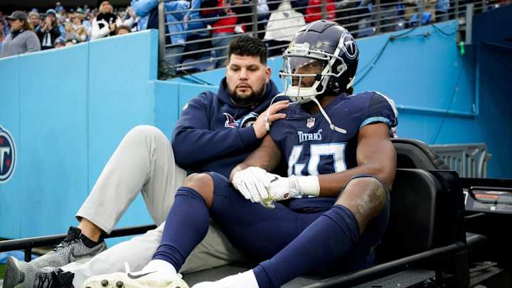 Hilliard to Miss Time With Neck Injury