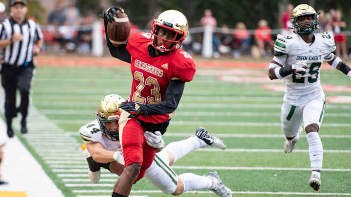 Notre Dame DB Transfer Jayden Bellamy Commits to Syracuse