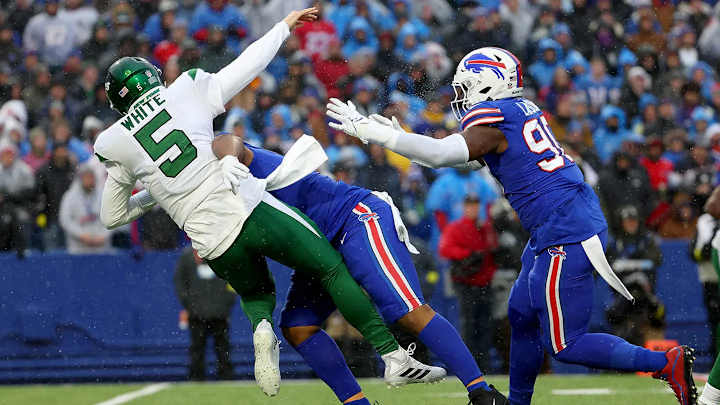 Bills Praise Jets Mike White After Hits Send QB to Hospital: 'You're Incredible!' WATCH Bills Praise Jets Mike White After Hits Send QB to Hospital: 'You're Incredible!' WATCH
