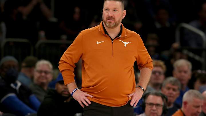 Longhorns Coach Chris Beard Suspended Indefinitely Following Arrest Longhorns Coach Chris Beard Suspended Indefinitely Following Arrest