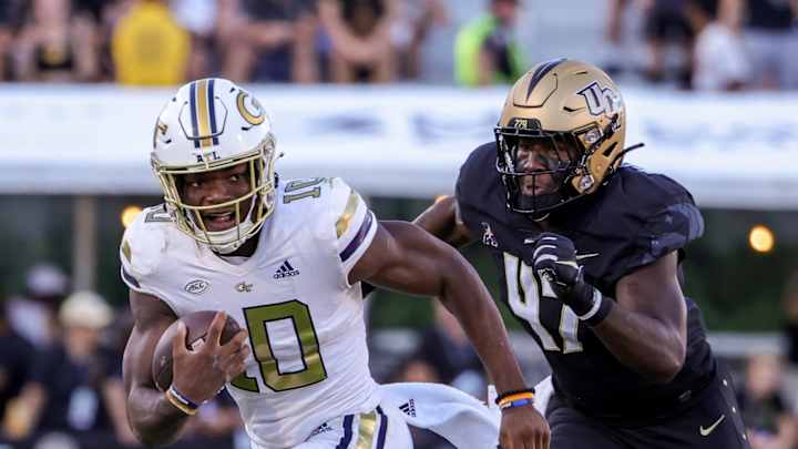 Quarterback With Indiana Ties Enters Transfer Portal, Other Potential Targets