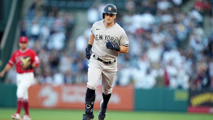 Should Rangers Pursue Yankees Free Agent?