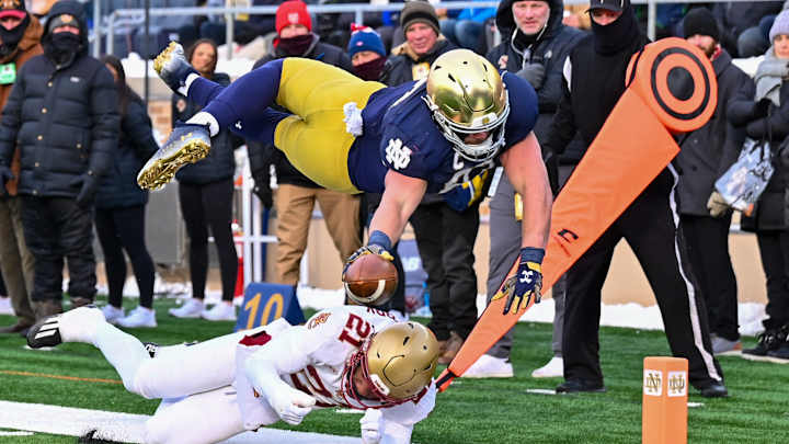 Texans Draft Pair of Offensive Weapons In Latest NFL Mock