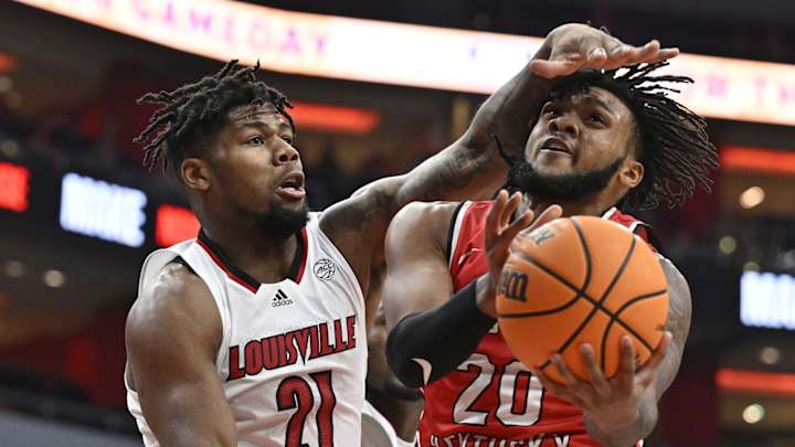 Louisville Holds Off Western Kentucky for First Win of 2022-23 Season Louisville Holds Off Western Kentucky for First Win of 2022-23 Season
