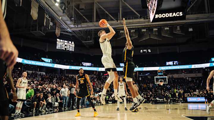 Carr drills buzzer beater, Wake Forest survives Appalachian State 67-66