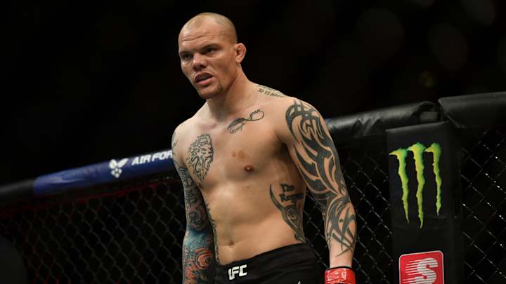 Anthony Smith Maintains UFC Title Aspirations Despite Losing Jamahal Hill Bout