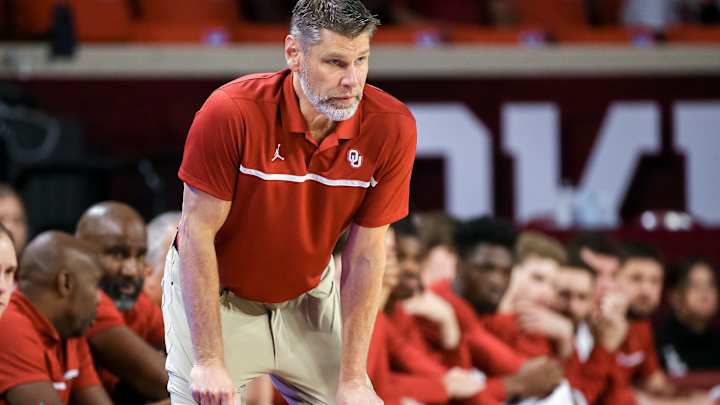 OU Basketball: Oklahoma Hoping to Erase Last Year's 'Embarrassing' Bedlam Sweep on Saturday