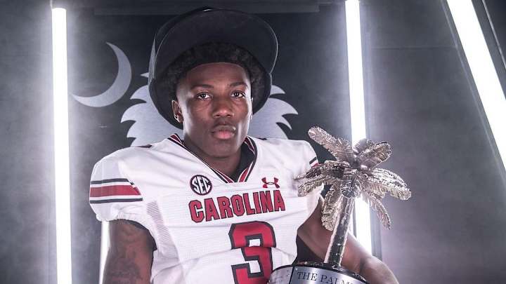 LOOK: Mazeo Bennett Visits Columbia LOOK: Mazeo Bennett Visits Columbia