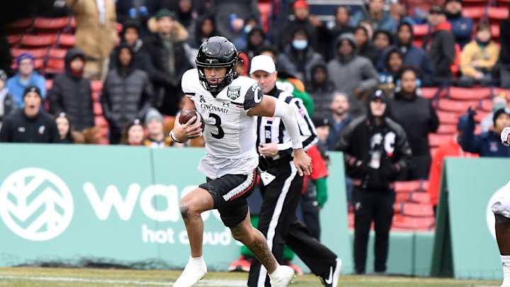 UC Quarterback Evan Prater Switching Positions to Wide Receiver