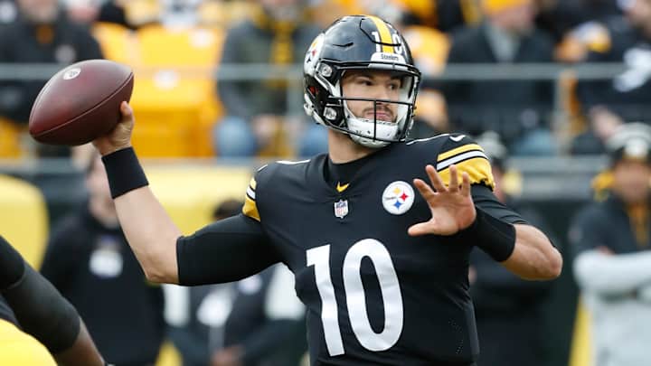 Mitch Trubisky to Start at Quarterback for Steelers vs. Panthers