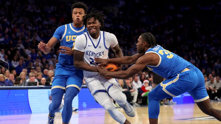 Chris Livingston and Lance Ware Provide Potential Solutions to Kentucky's Abhorrent Offense
