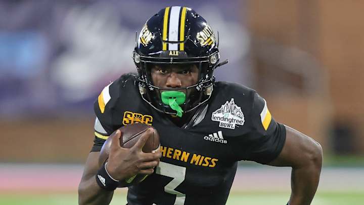 Frank Gore Jr. Runs for FBS Bowl-Record 329 Rushing Yards in Southern Miss Win