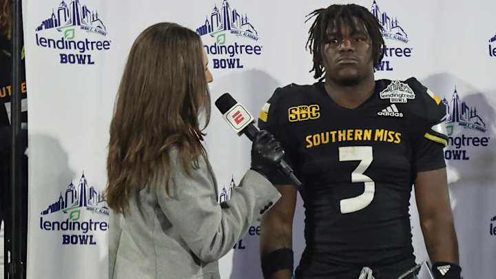 Frank Gore Jr. on Interview-Bombing Relative: ‘Auntie, Chill!’