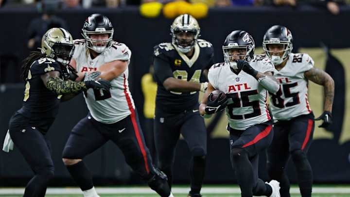 Falcons Fall vs. Saints: 3 Observations from Atlanta's Week 15 Loss Falcons Fall vs. Saints: 3 Observations from Atlanta's Week 15 Loss