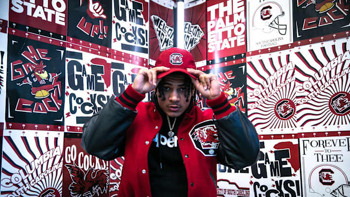 Tyshawn Russell Could Be The Final Piece For Carolina's Receiver Class Tyshawn Russell Could Be The Final Piece For Carolina's Receiver Class