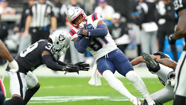 Patriots Drop 30-24 Heartbreaker to Raiders: Live Game Log Patriots Drop 30-24 Heartbreaker to Raiders: Live Game Log