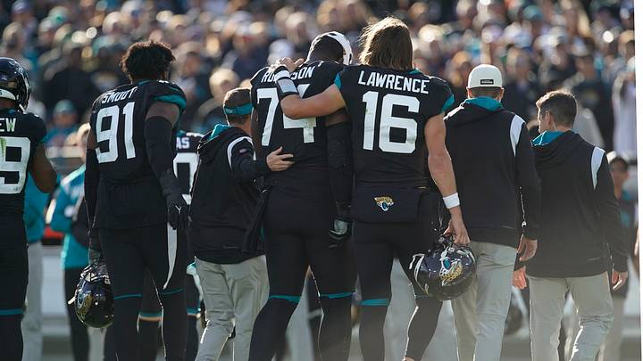 Jaguars LT Cam Robinson Out For the Year With Knee Injury