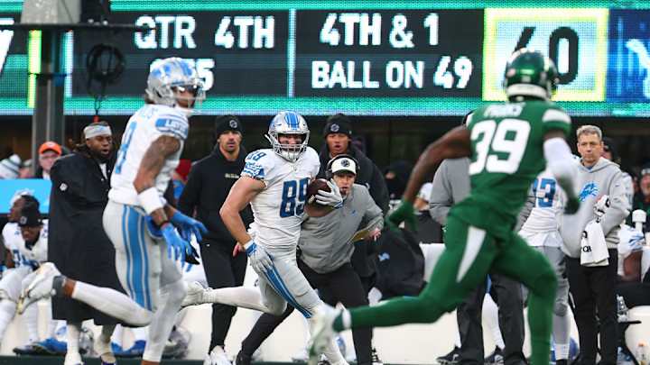 Lions' Grades: Goff Steps Up In Crunch Time, Secondary Struggles