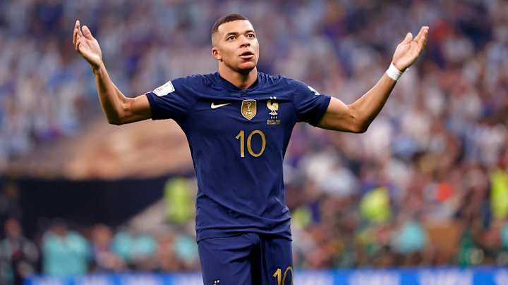 Kylian Mbappe Posts Message to French Fans After World Cup Loss