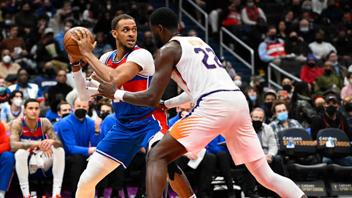 Wizards Taking On The Hot Suns