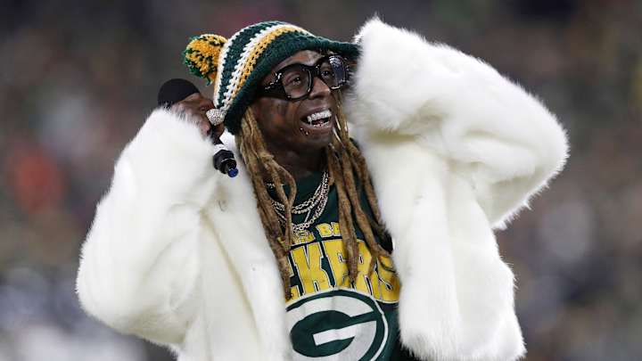 Lil Wayne Brings Up Bad Memory for Peyton Manning on ‘ManningCast’ Lil Wayne Brings Up Bad Memory for Peyton Manning on ‘ManningCast’