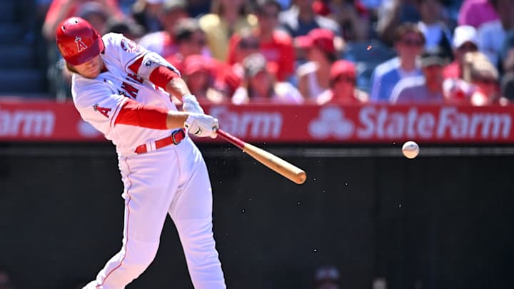 Former Angel Signs Contract With Japanese Baseball Team