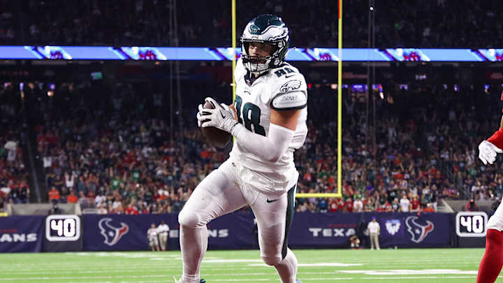 Eagles’ Goedert Activated From IR, Expected to Play vs. Cowboys