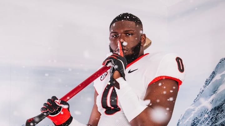 Jordan Hall Signs With Georgia