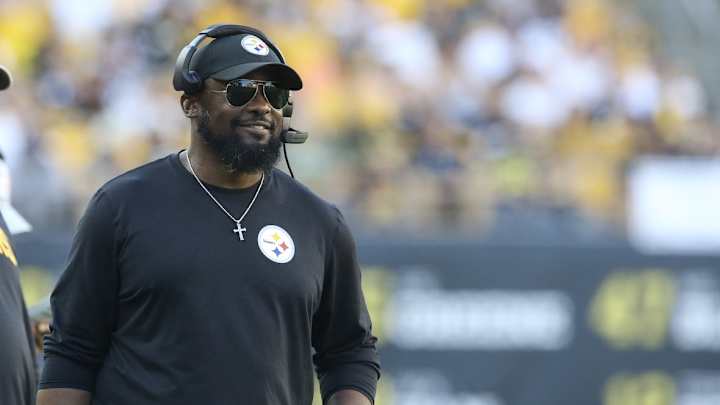 Mike Tomlin's Funny Way of Teaching Steelers Players About the Immaculate Reception
