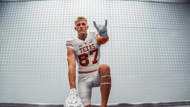 TE Spencer Shannon Officially signs with Texas Longhorns TE Spencer Shannon Officially signs with Texas Longhorns