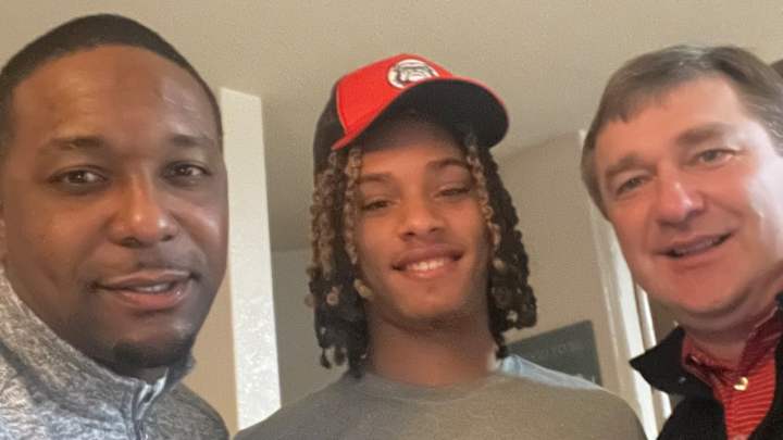 Anthony Evans Signs With Georgia Anthony Evans Signs With Georgia