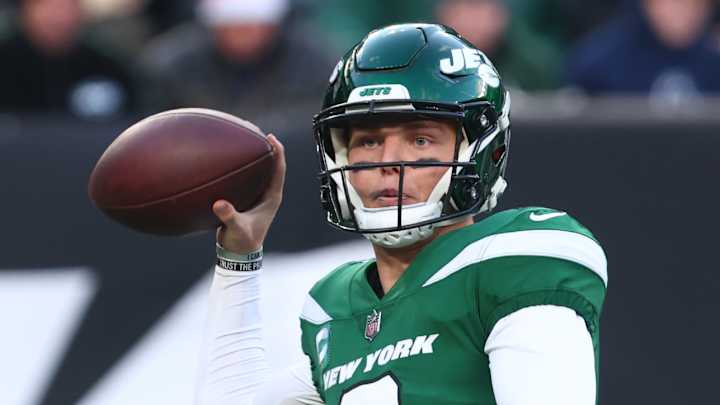 Jets’ Zach Wilson to Start vs. Jaguars, Mike White Not Medically Cleared