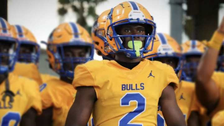 South Florida wide receiver sticks with the Gators over the Seminoles