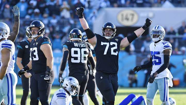 Jaguars vs. Jets: Walker Little, Reshuffled OL Set to Face 'Wave of Defensive Linemen'