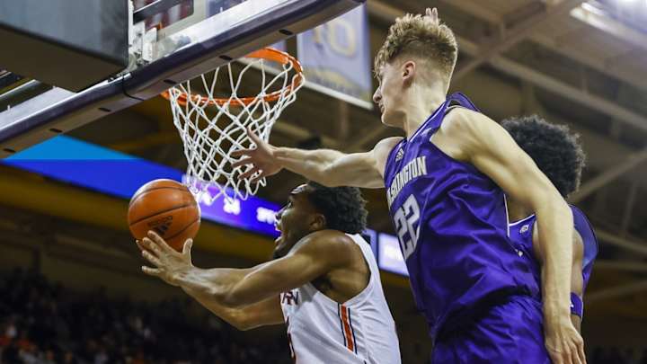 Frigid Huskies Can't Come in from the Cold, Lose to Auburn